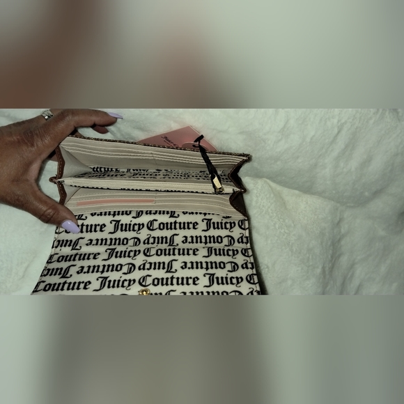 Juicy Couture Brown Chestnut Wallet - Picture 5 of 16